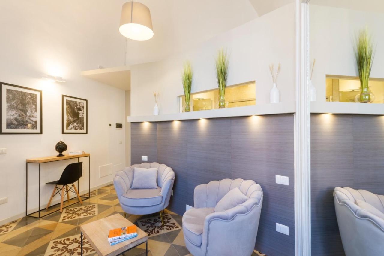 Bed and Breakfast ReLuxe Private Wellness Lecce Esterno foto