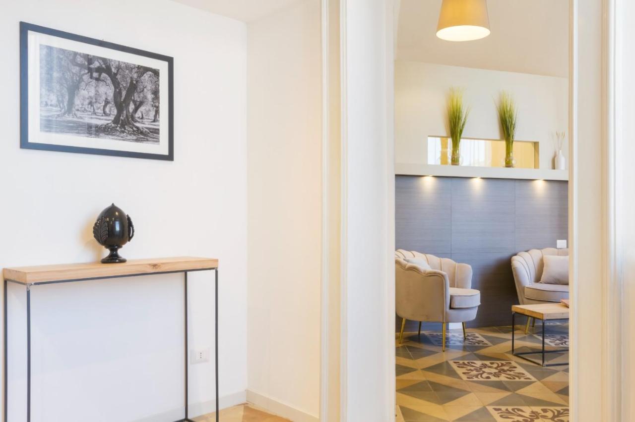 Bed and Breakfast ReLuxe Private Wellness Lecce Esterno foto
