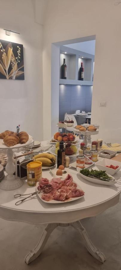 Bed and Breakfast ReLuxe Private Wellness Lecce Esterno foto