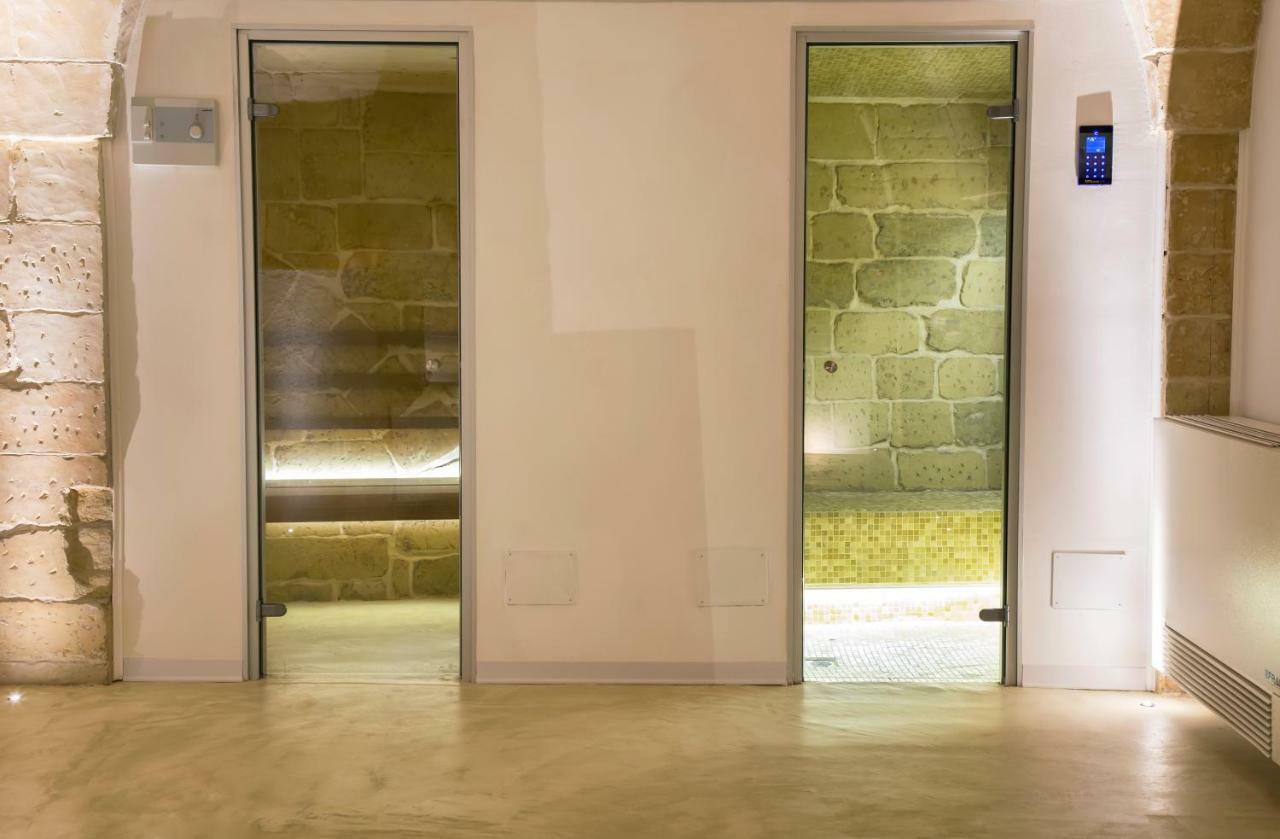 Bed and Breakfast ReLuxe Private Wellness Lecce Esterno foto